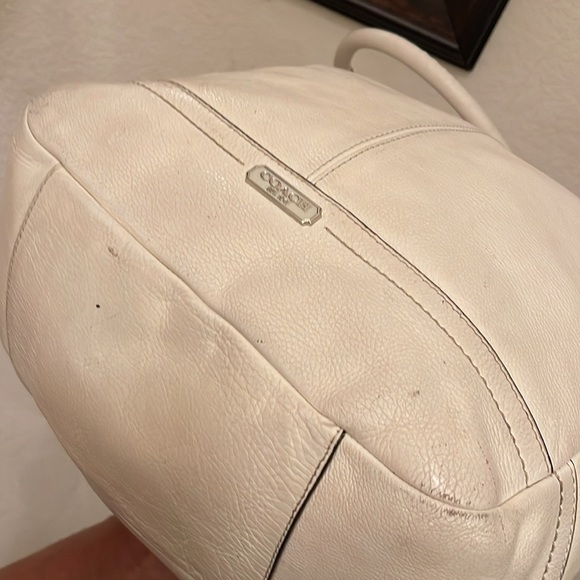 ❤️Sold❤️Coach please check all picture of condition - Picture 10 of 17